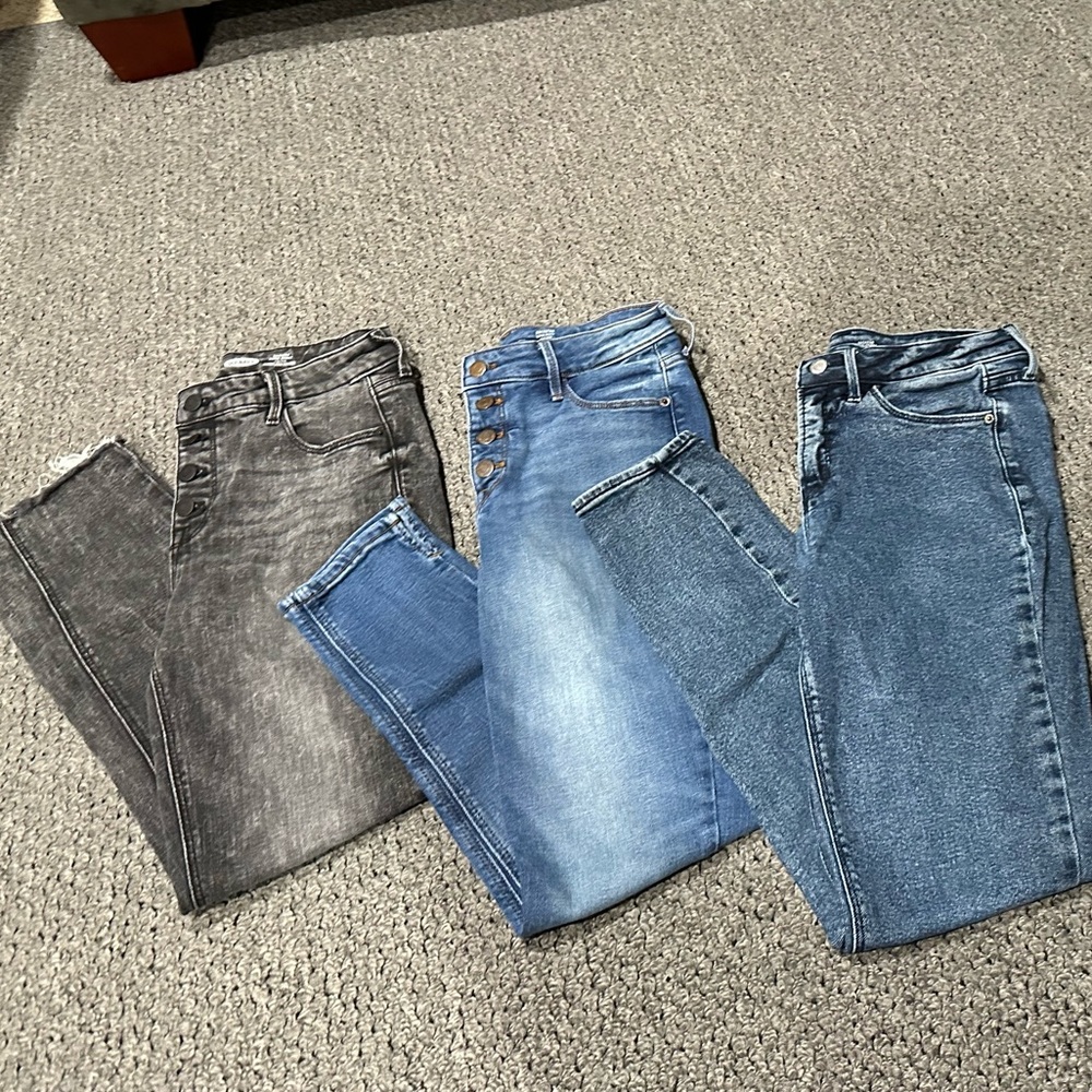 Bundle of Rockstar Super Skinny Jeans High Rise Secrets Slims Pocket Size 4
